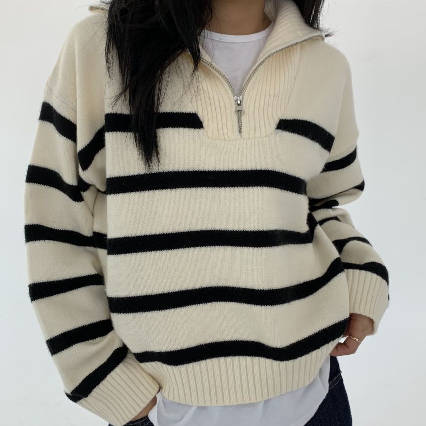 NAVELA Everyday Premium Sweater